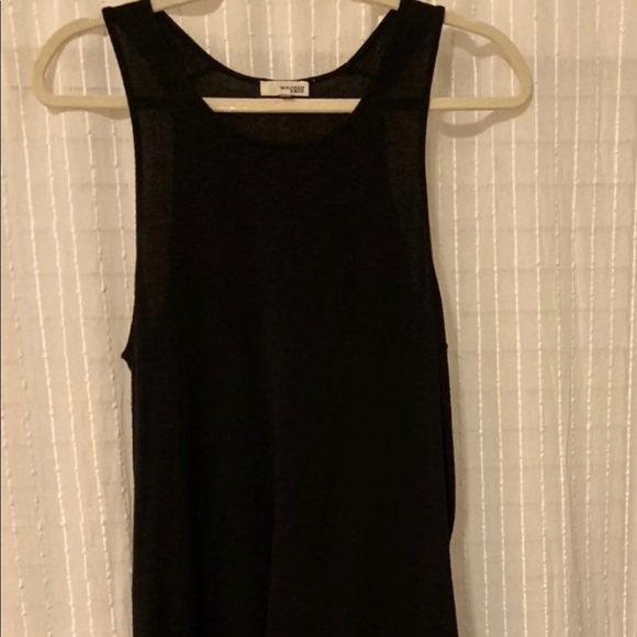 Aritzia black tank - Picture 3 of 4